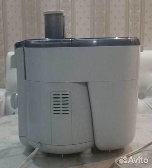 Соковыжималка Vitek VT-1601