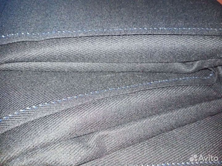 Отрез шерстяной ткани