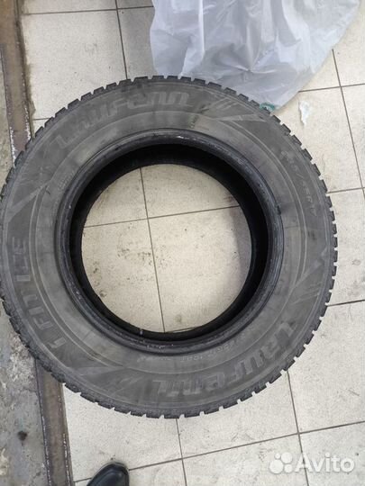 Laufenn I Fit Ice LW 71 235/65 R17