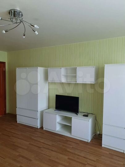 3-к. квартира, 105 м², 4/10 эт.