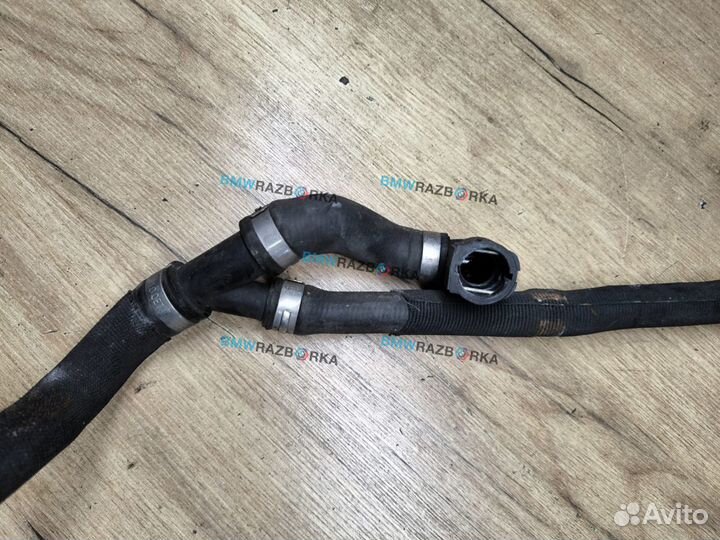 Патрубок охлаждения BMW X5 M E70 2010