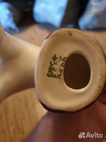 Фарфоровая статуэтка 