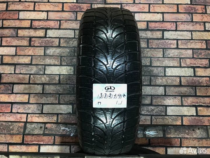 Bridgestone Blizzak LM-32 215/60 R16 99H