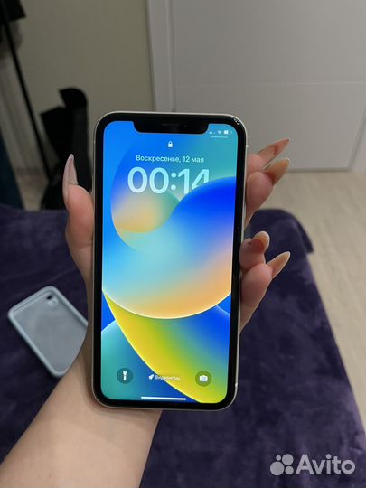 iPhone Xr, 64 ГБ
