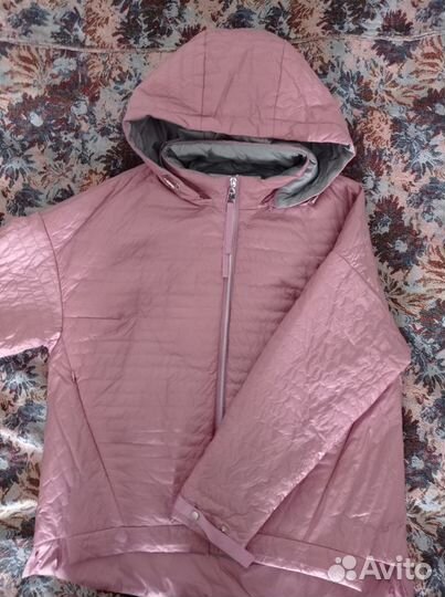 Куртка новая, 46раз,clasna