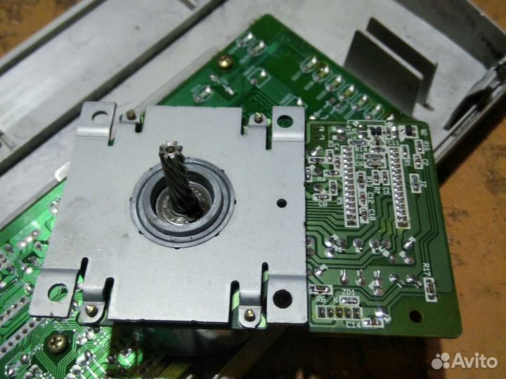 Шаговые двигатели