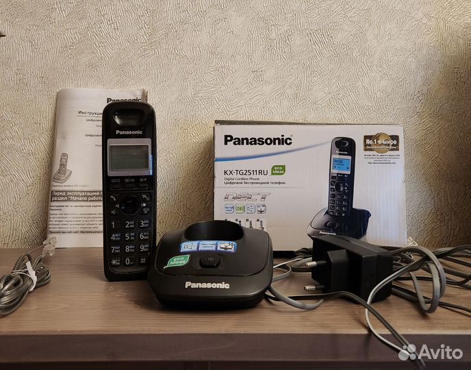 Радиотелефон Panasonic KX-TG2511RU