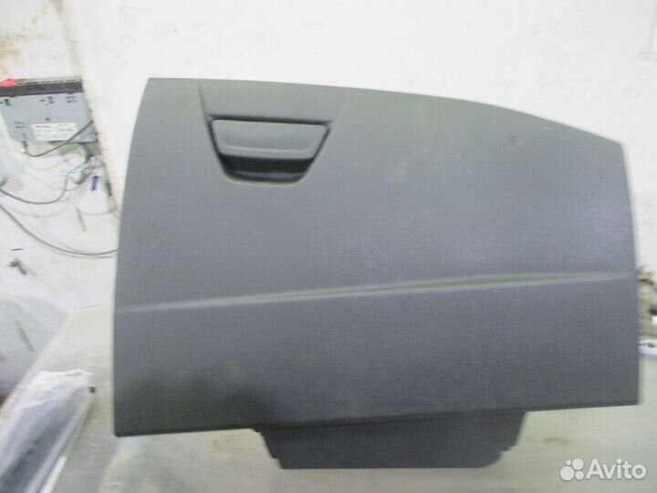 Бардачок Ford Focus 3 CB8 pnda 2013