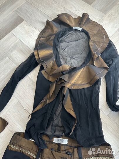 Брючный костюм женский италия