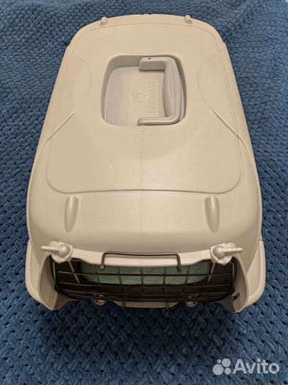 Переноска для кошек и собак