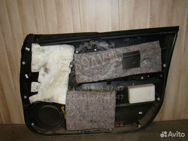 Обшивка двери передней левой Subaru Forester 3