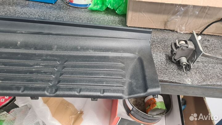 Накладка заднего бампера toyota land cruiser 200