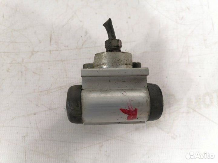 Тормозной цилиндр задний Nissan March K13 HR12DE