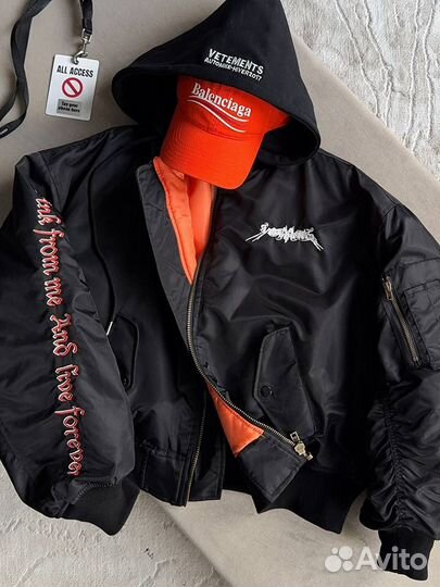 Бомбер Vetements TFD пинтограмма