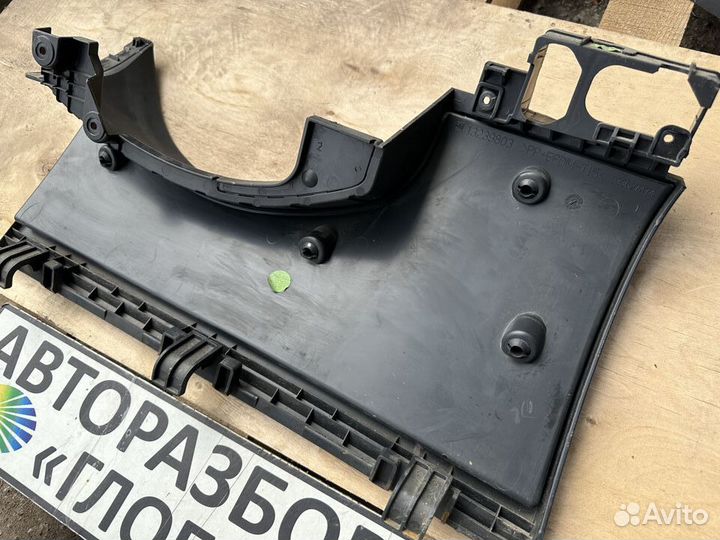 Накладка подрулевая Opel Astra H 2007