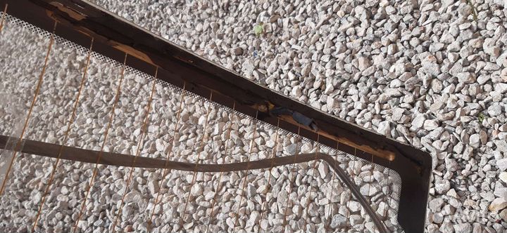 Стекло заднее chery fora