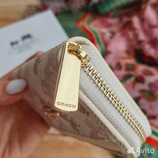 Кошелек женский coach из канвы