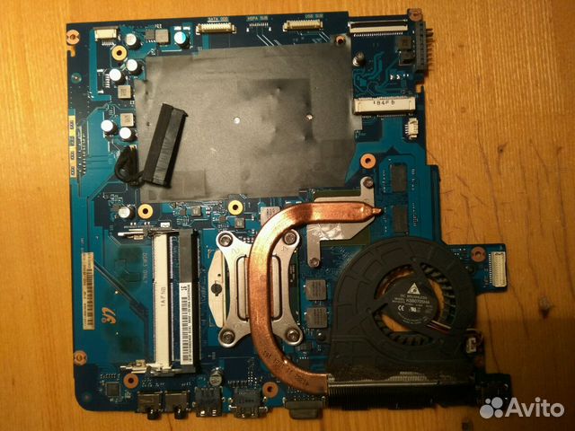 Запчасти для Samsung np300e5a