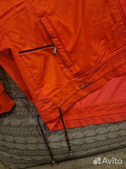 Спортивный костюм женский