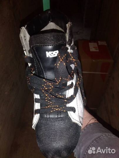 Снегокат, коньки, лыжи, санки