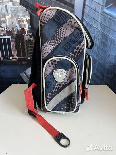 Рюкзак школьный детский человек паук