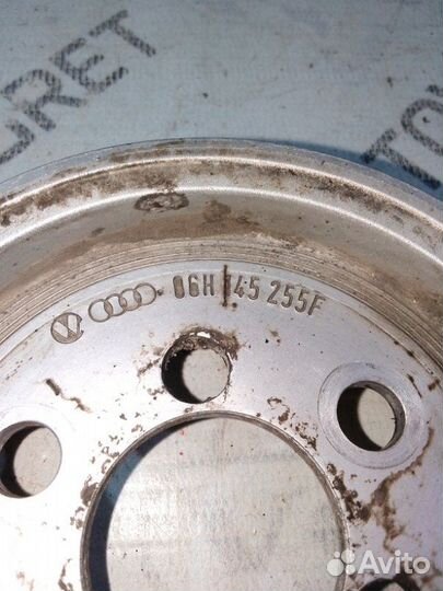 Шкив насоса гур Volkswagen Amarok 1