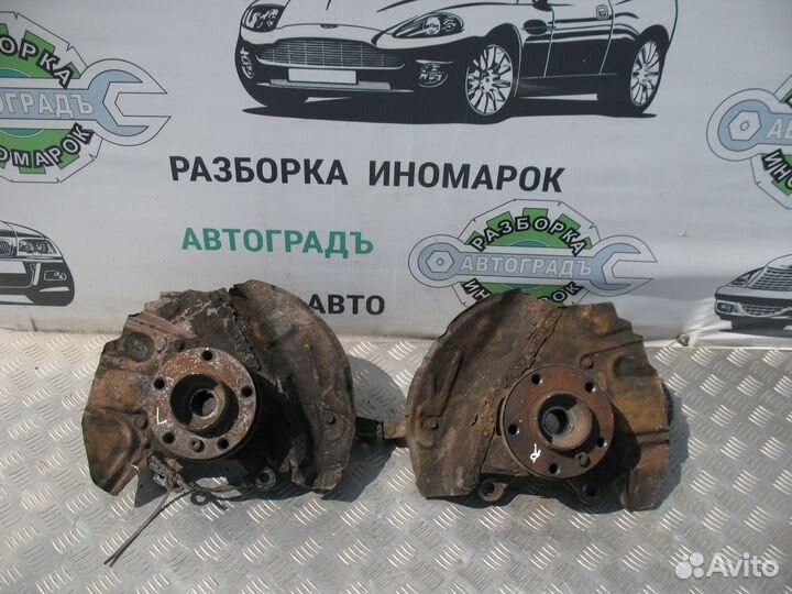 Кулак поворотный передний BMW X5 E53 M54B30 2002г