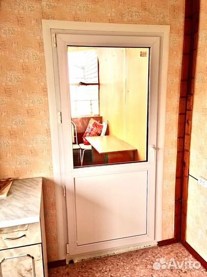 Дверь пластиковая