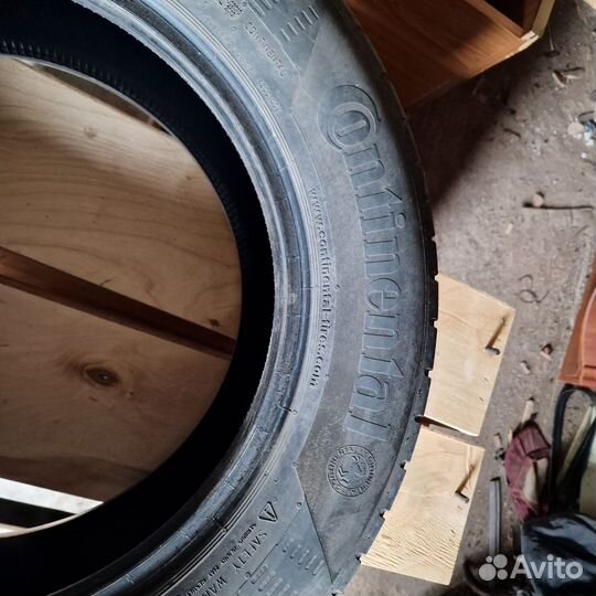 Continental ContiPremierContact 215/60 R16