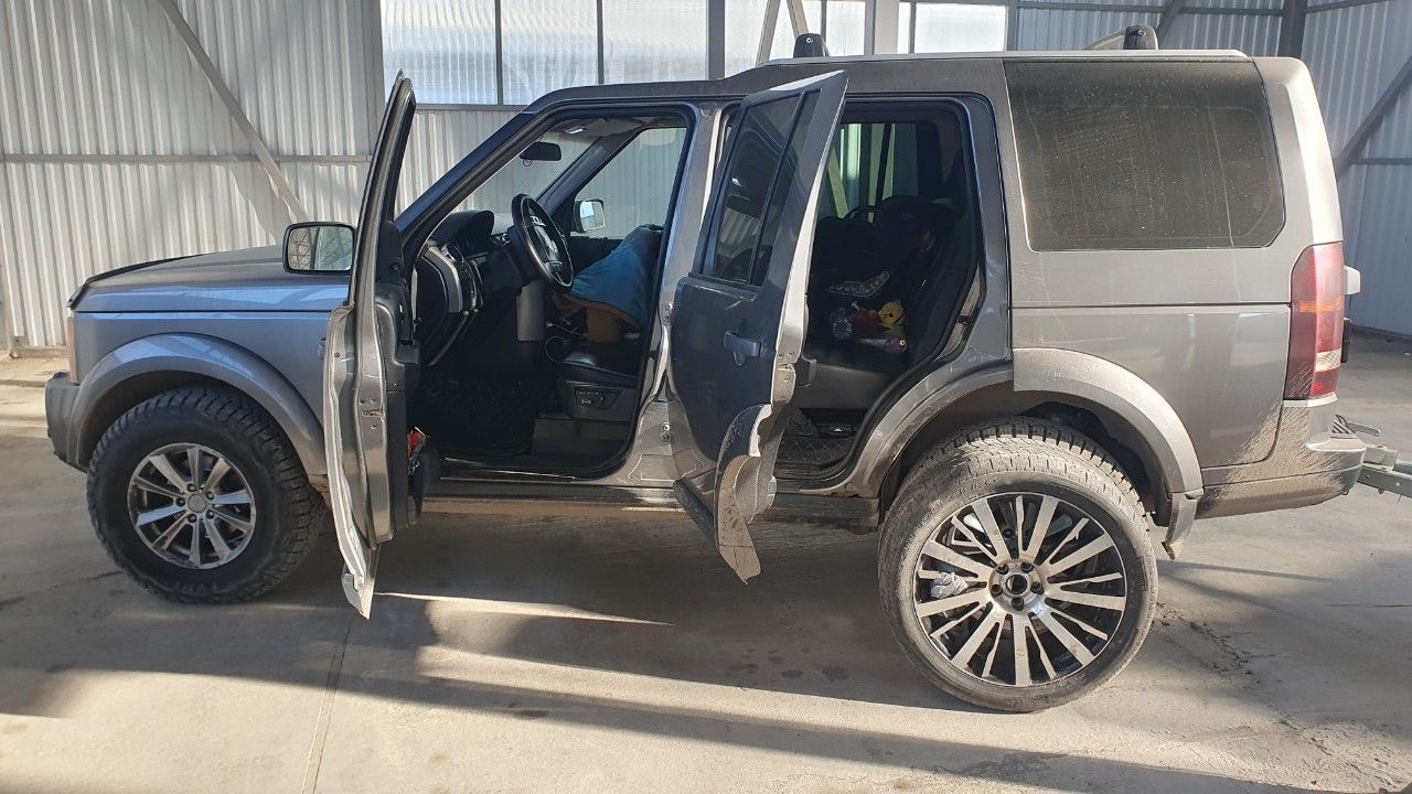 Land Rover Discovery: фото владельца