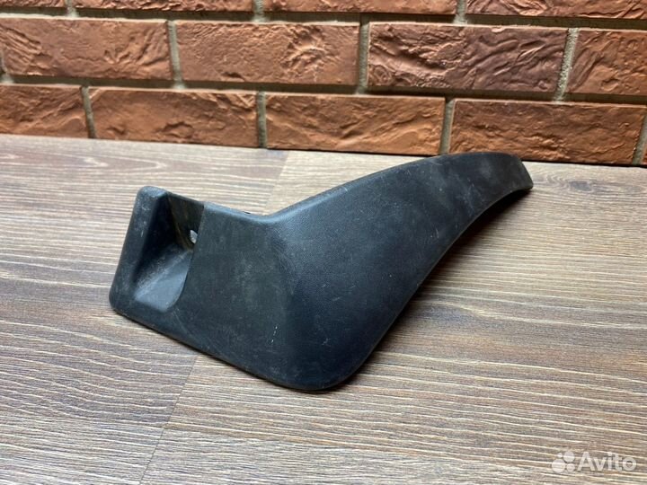 Брызговик задний правый Kia Sportage 2016-2021