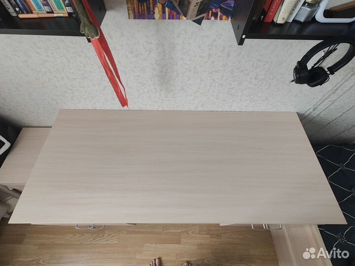 Письменный стол белый с ящиками