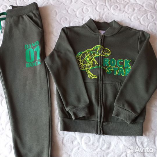 Спортивный костюм на мальчика 128 для Елены