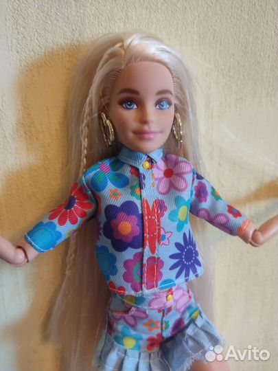 Лот кукол Барби экстра шарнирные куклы