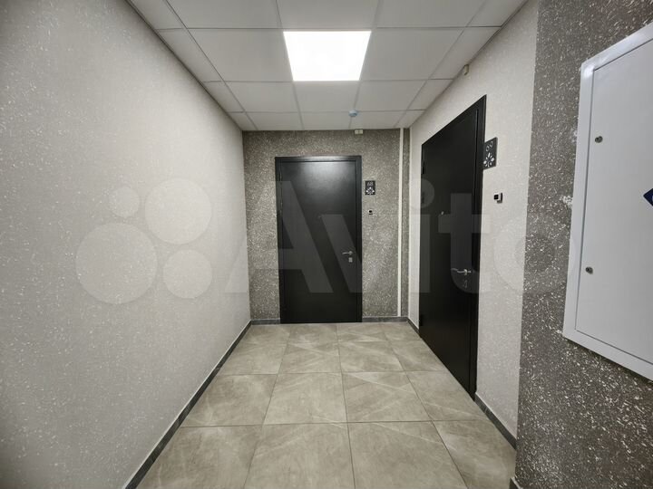 2-к. квартира, 57 м², 7/17 эт.