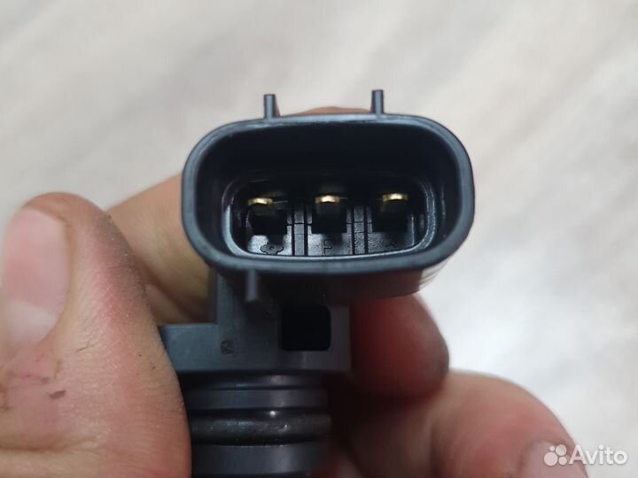 Датчик положения распредвала Hyundai sonata 5 NF