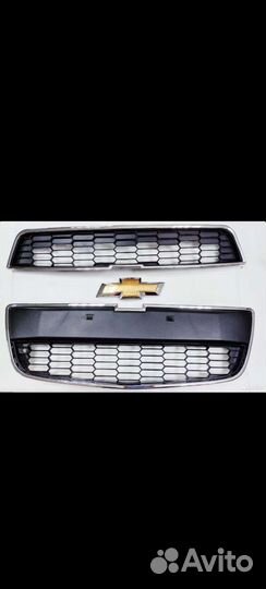 Решетка Aveo Т 300 комплект