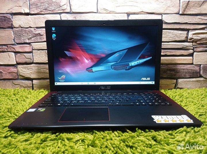 Игровой 16-гиговый Asus Core i5-6300H 512Gb GTX950