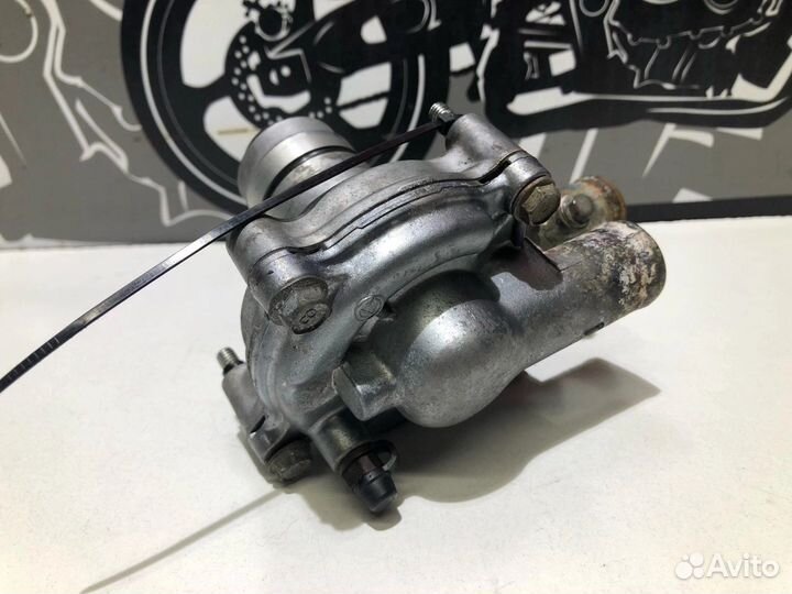 Водяной насос (помпа) Kawasaki ZZR 400-1 1992г