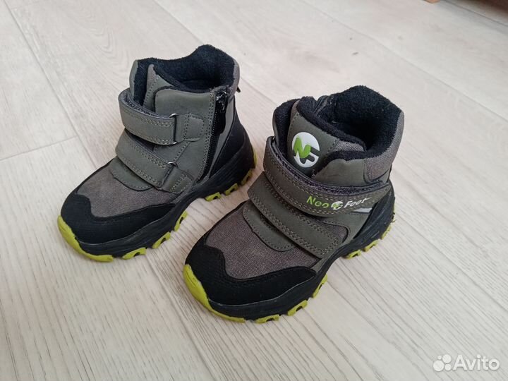 Ботинки для мальчика 25 р