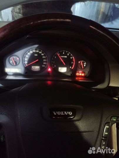 Volvo S80 2.8 AT, 2001, 200 000 км