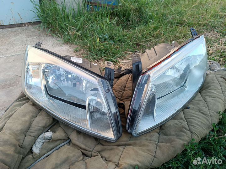 Блок фары на гранту