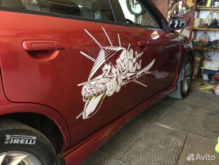 Наклейка виниловая