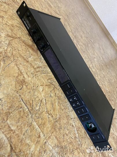 M-ONE XL TC electronic Процессор эффектов