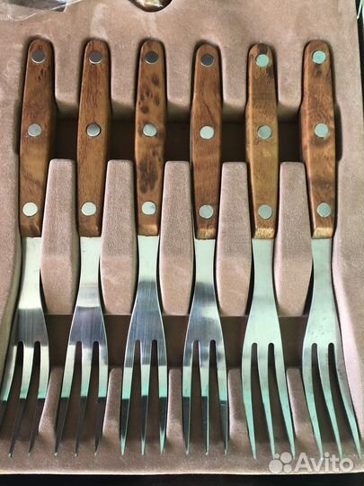 Набор для пикника в чемодане