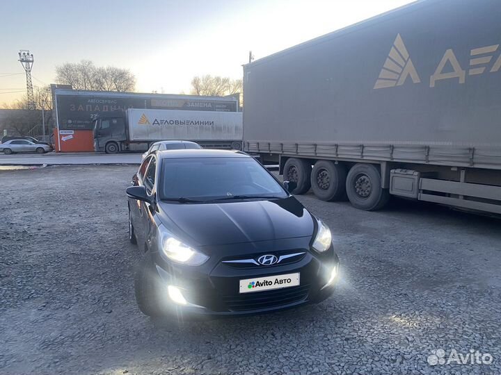 Hyundai Solaris 1.6 AT, 2012, 145 000 км