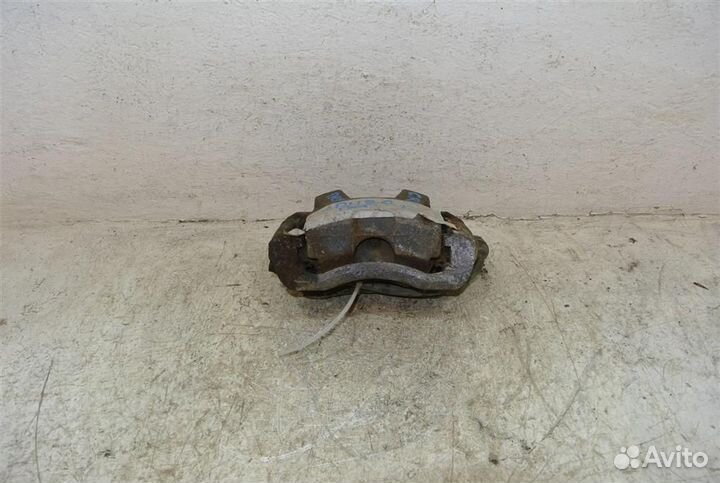 Суппорт передний левый Chevrolet Orlando 2011