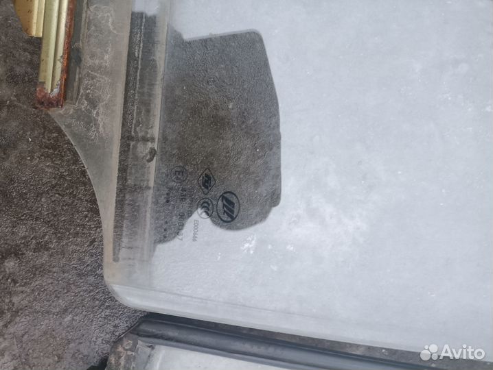 Стекло задней левой двери Lifan Smily