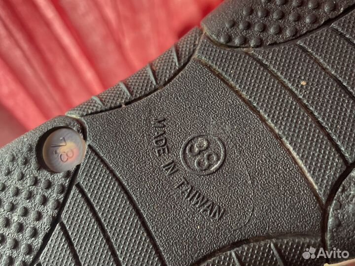 Шлепанцы joss + шапочка speedo для плавания