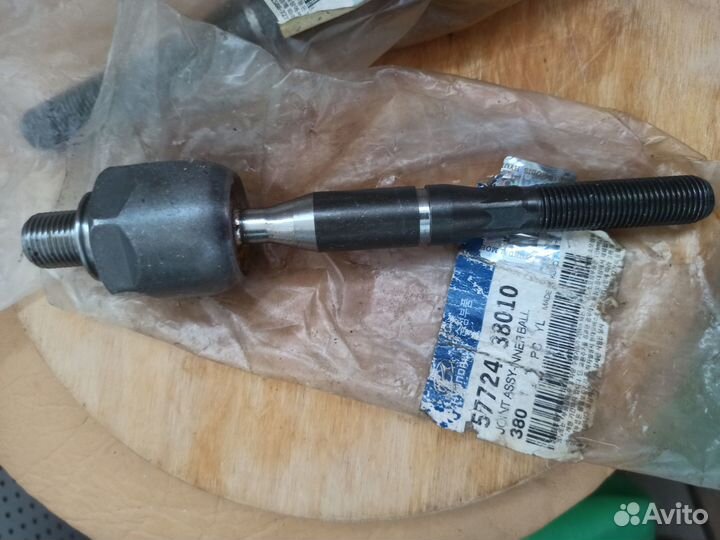 Hyundai/Kia 57724-38010 Шарнир осевой рулевая тяга